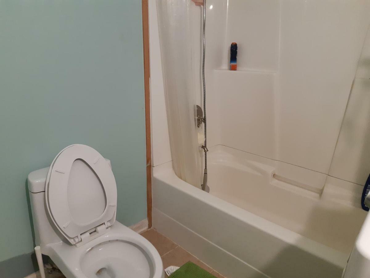 קוקויטלאם Vancouver Jenny'S Guesthouse מראה חיצוני תמונה